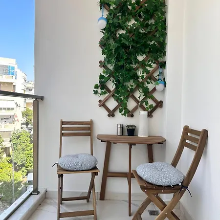 Cozy 2-bedroom Apartment, Cleopatra Beach, * ألانيا